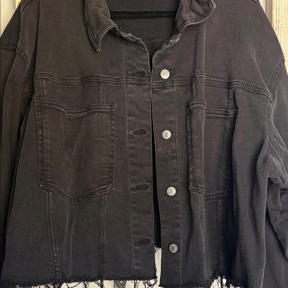 Ava & Viv | Distressed Black Jean Jacket | Black | Size 3X - Picture 4 of 6